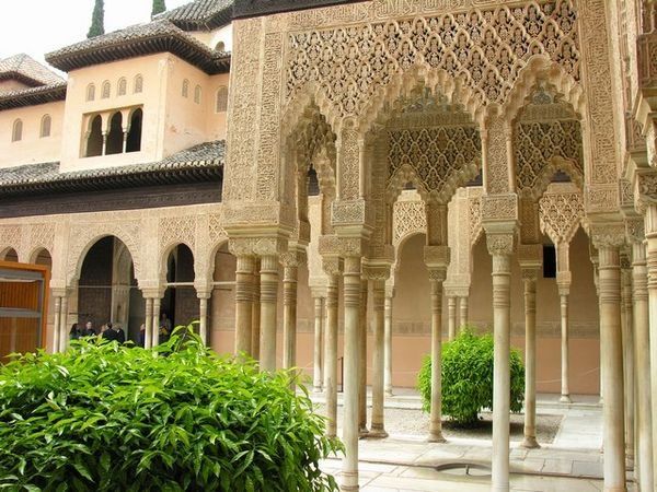 2384823-An-example-of-Spanish-Islamic-architecture-0_zps88a398a8.jpg