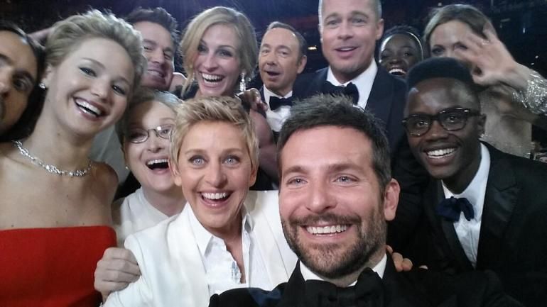 ellen-oscar-selfie_zpsea6dcea9.jpg