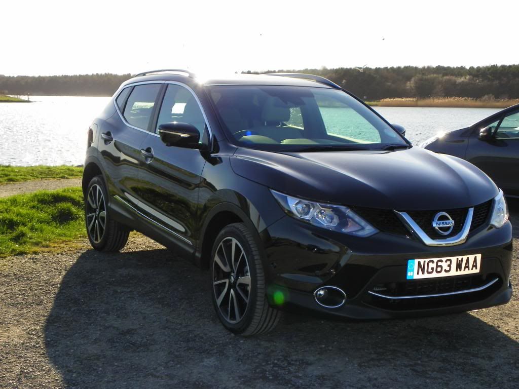 Nissan qashqai pearl black #5