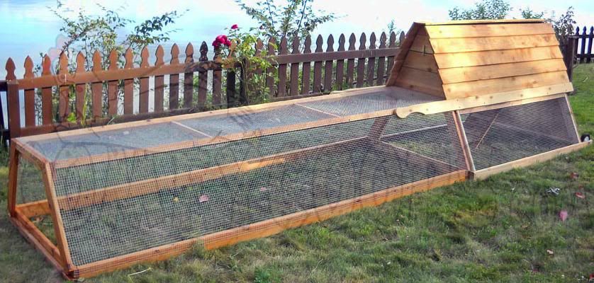 Design for a Small Portable Chicken Coop or Chicken Tractor