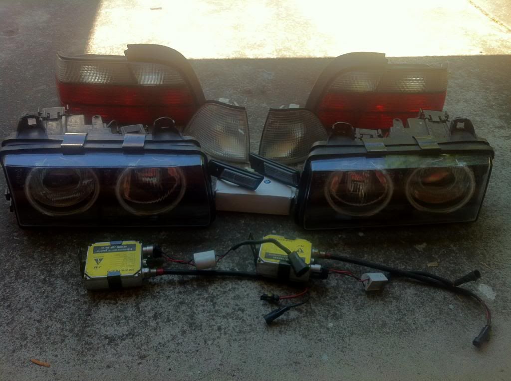 E36 E36 OEM Euro Clear Lighting Package, UUC 3Way Spoiler (CF)