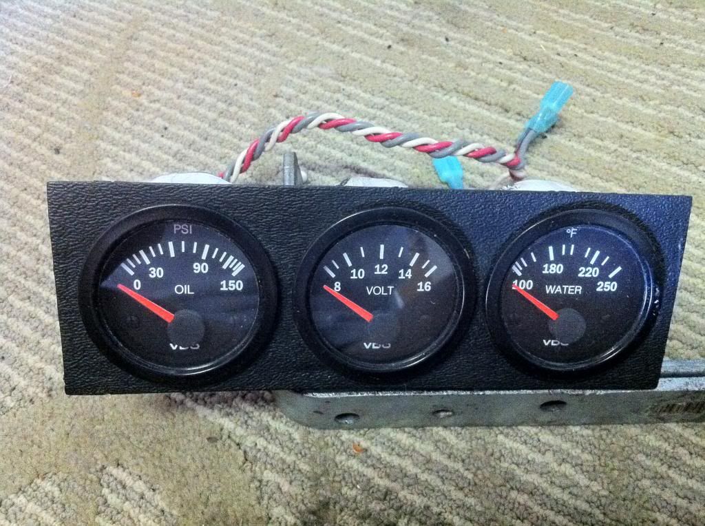 E36 VDO Gauges with holder (Oil Pressure, Voltage, Water Temp)