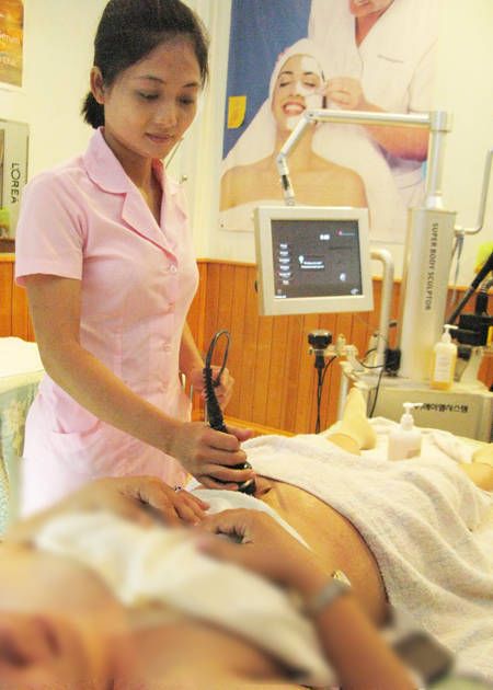 Thẩm Mỹ Viện Hạnh Minh Thư - Địa chỉ điều trị mụn Sài Gòn
