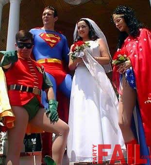 superhero-geek-wedding-fail.jpg