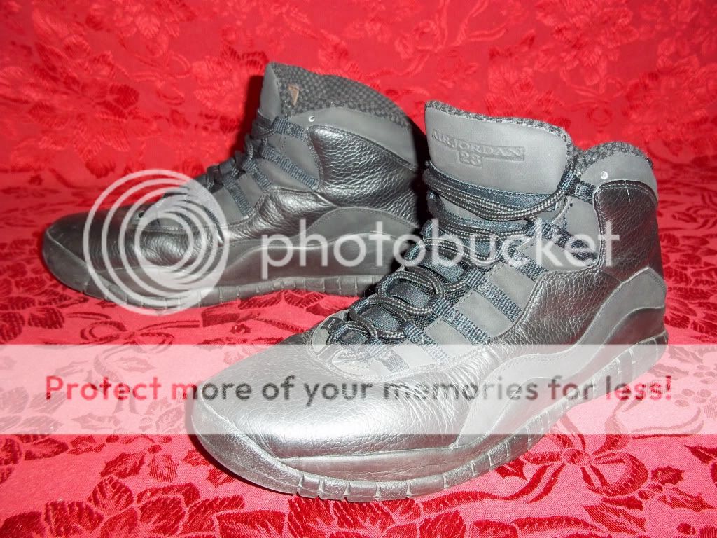 AUTHENTIC Nike Air Michael Jordan Retro 10 X (2005) Black / White 